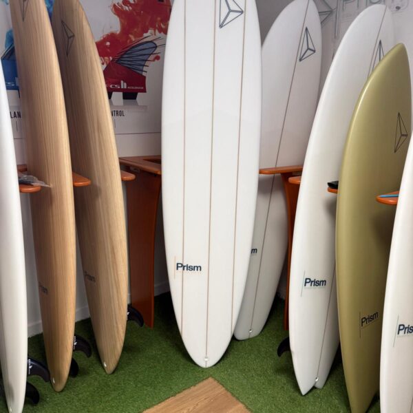 Mid Length 7'6 LTD SERIES FCS 2 + US BOX Expo showroom