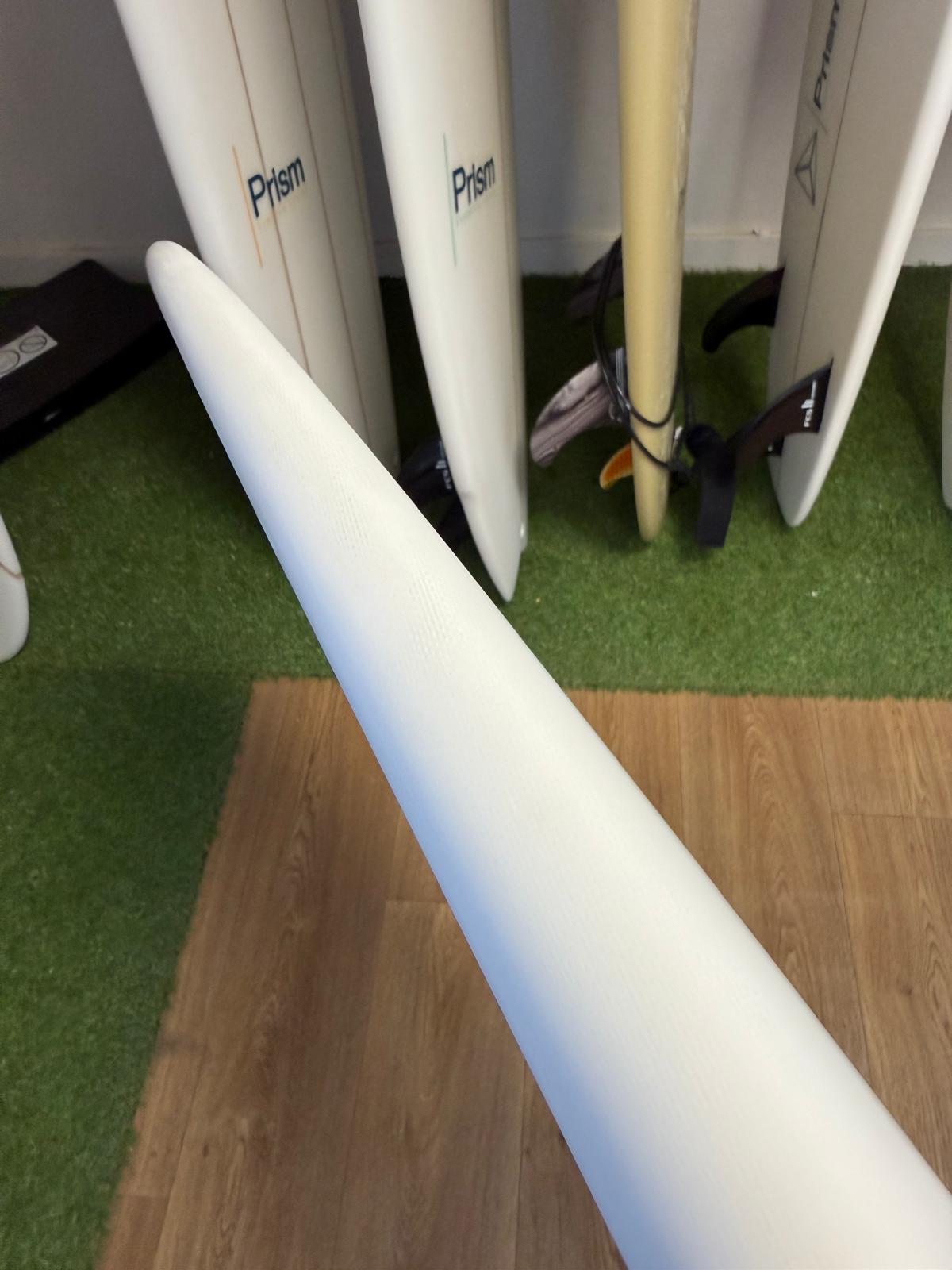 Longboard MASCARET 11'0 ESSENTIAL SERIES US BOX Choc transport réparation atelier. Planche neuve. 9 Longboard MASCARET 11'0 ESSENTIAL SERIES US BOX Choc transport réparation atelier. Planche neuve. – Image 9