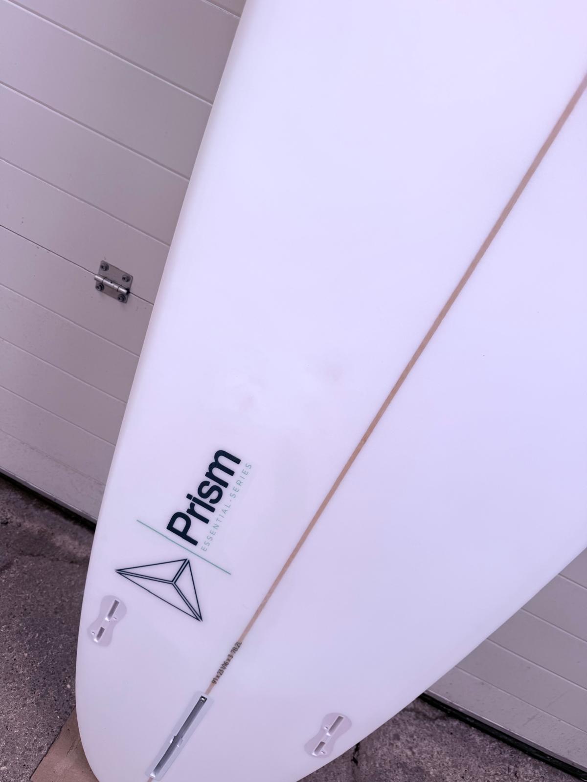 Longboard 9'1 ESSENTIAL SERIES US BOX FCS 2 choc transport réparation atelier. Planche neuve. 4 Longboard 9'1 ESSENTIAL SERIES US BOX FCS 2 choc transport réparation atelier. Planche neuve. – Image 4
