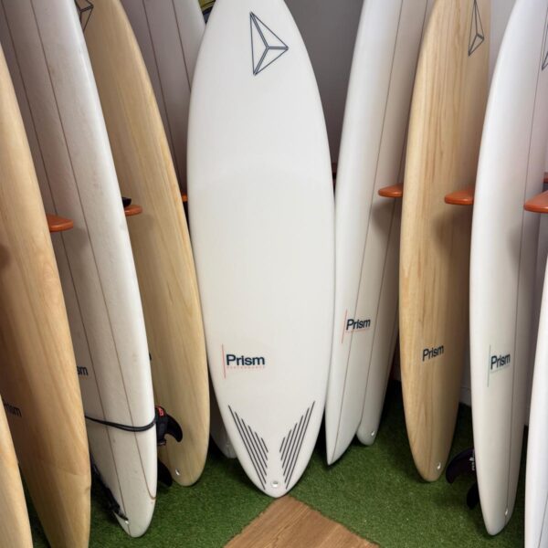 Hybride 6'4 PERFORMANCE SERIES FCS 2 Petit Choc transport, planche neuve.
